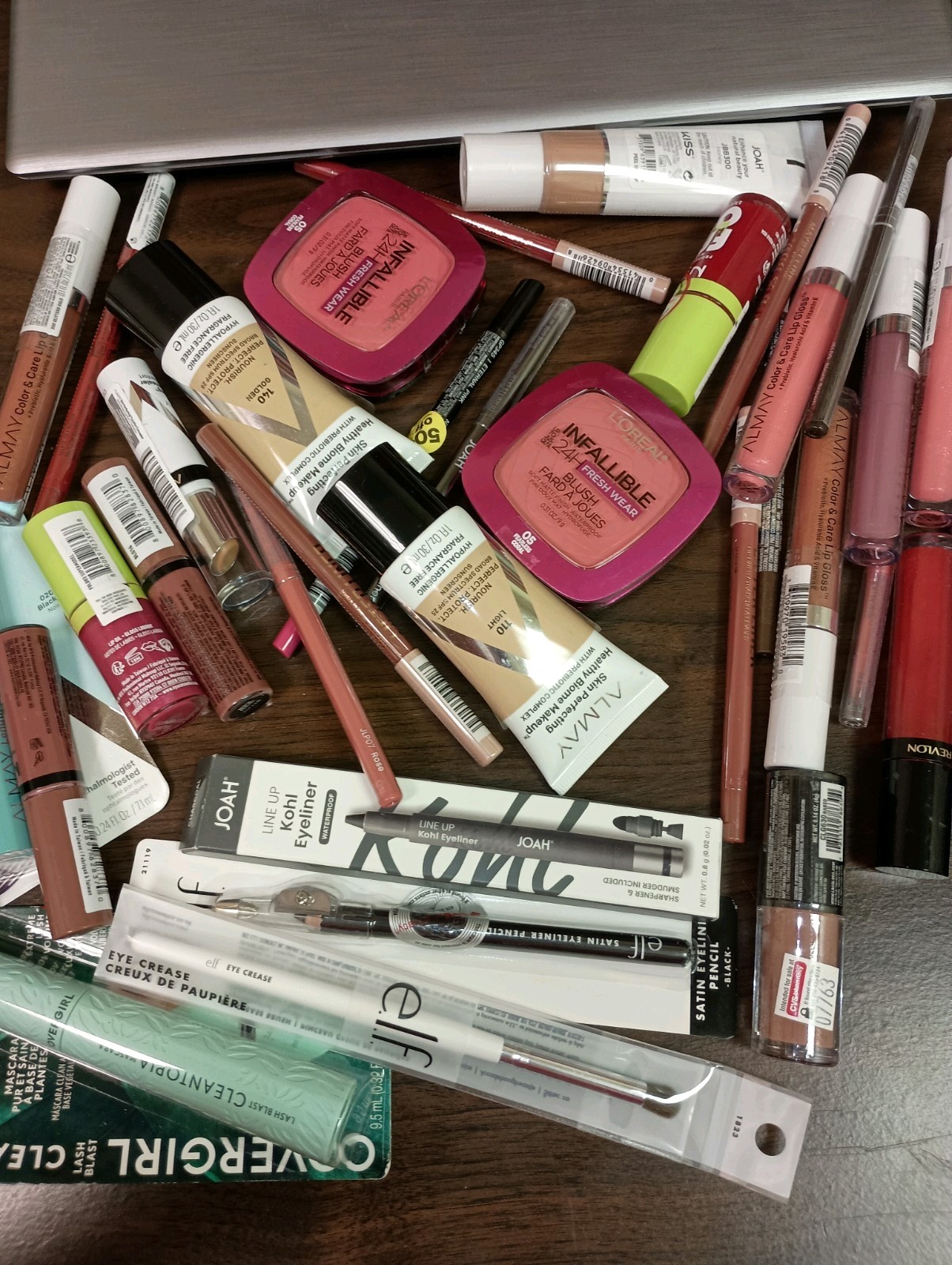 Variety Pile/Lot High Quality Name Brand Makeup Mixed Collection 25pc