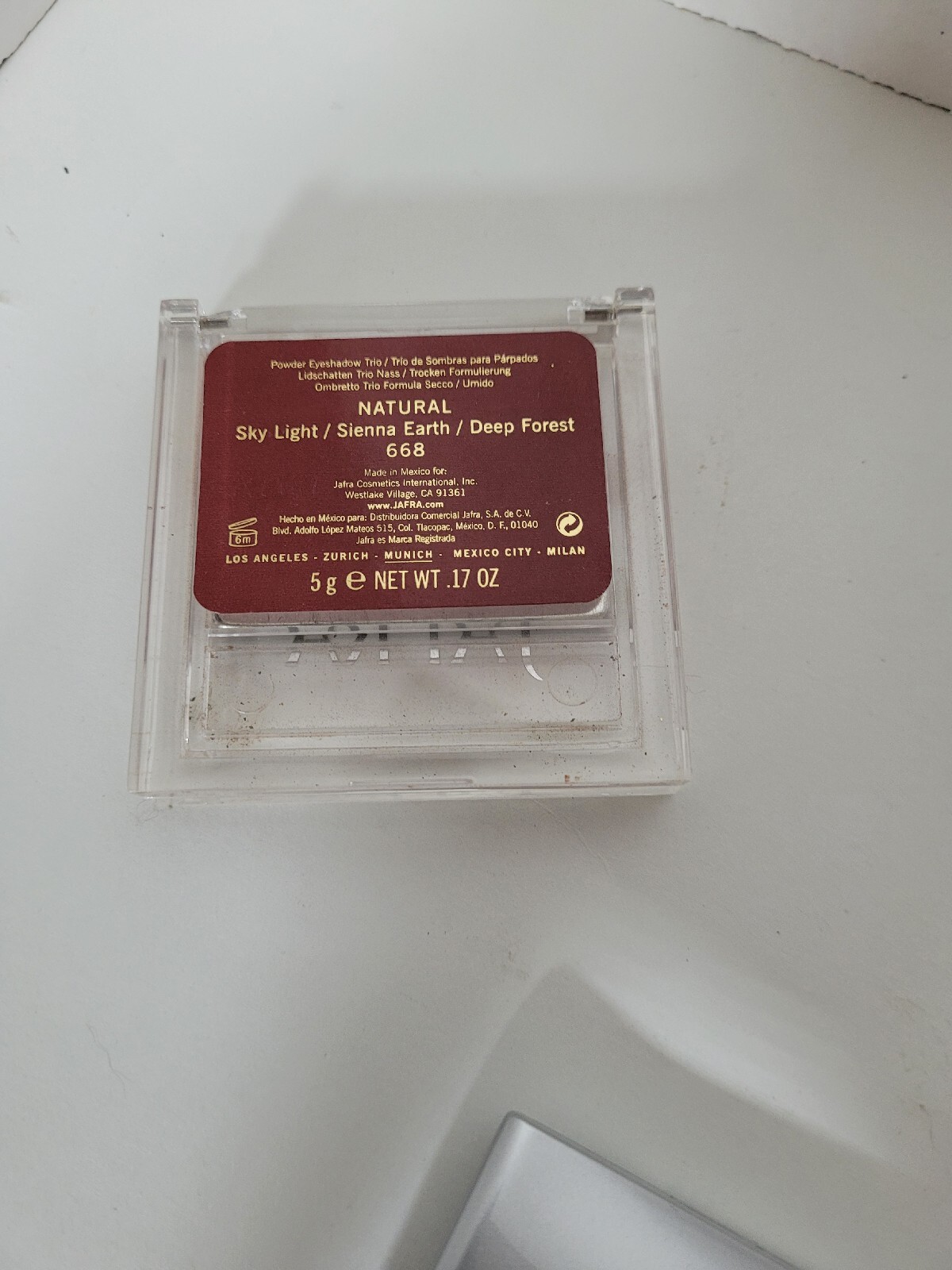 Collection of JAFRA Makeup, Lot Of 14 Items