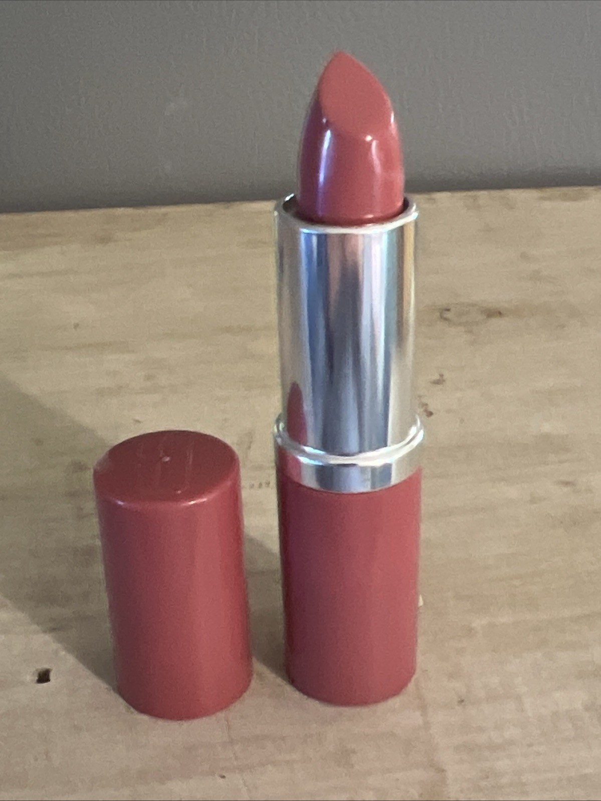 Clinique Lot Of 10 Items Blush Lipsticks Eye Serum Moisturizer Scrub Cream New