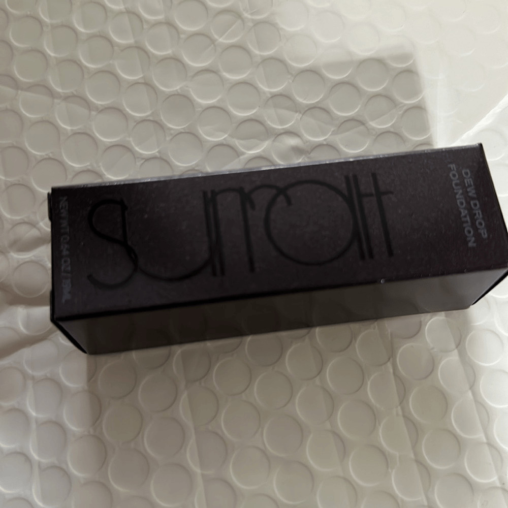 Surratt Dew Drop Foundation #12
