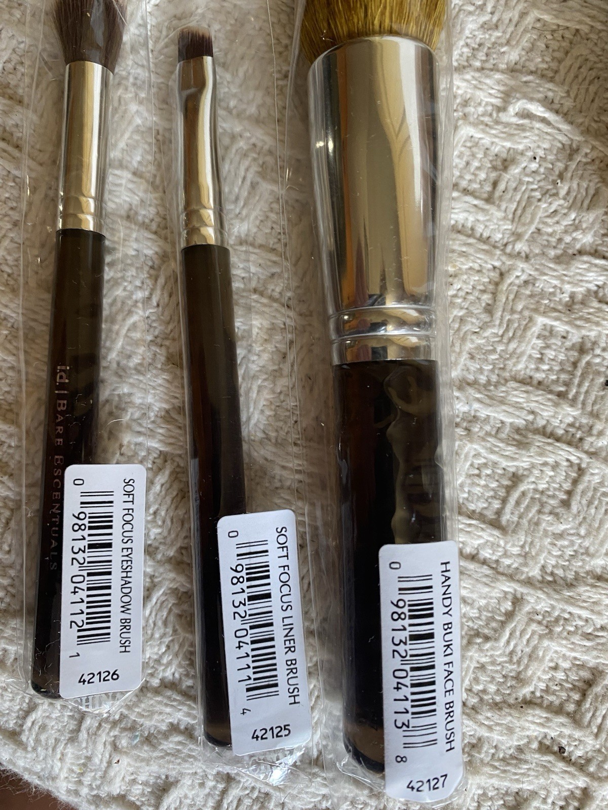 Bare Minerals By Bare Escentuals Makeup Lot w/ White Zip Case SEALED