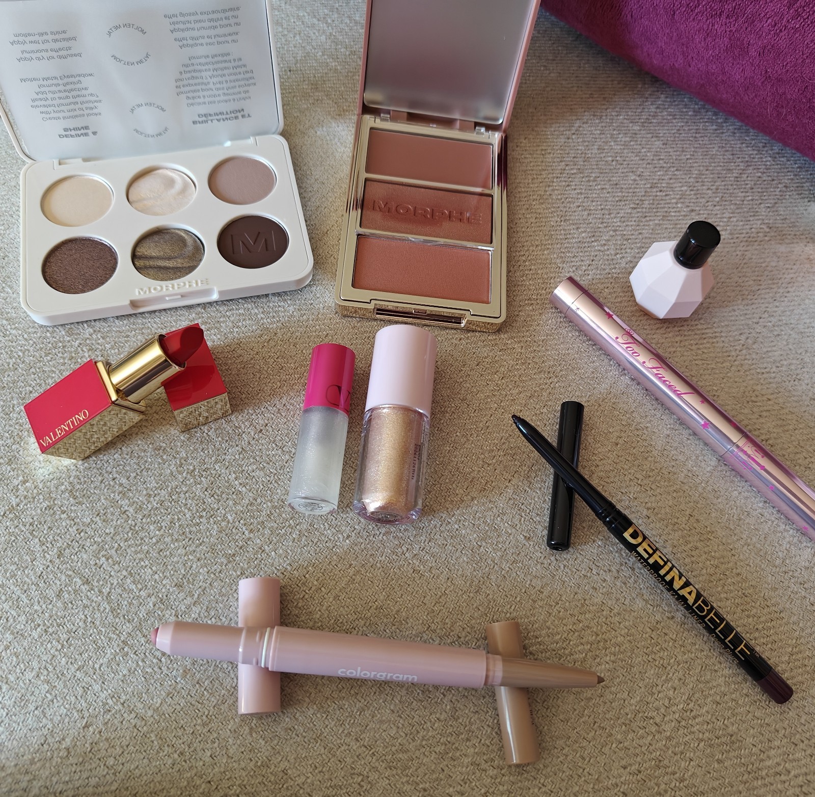 Beauty Bundle Feat: Morphe, Too Faced, Valentino, Veglamour, V&R 5ml Edp +