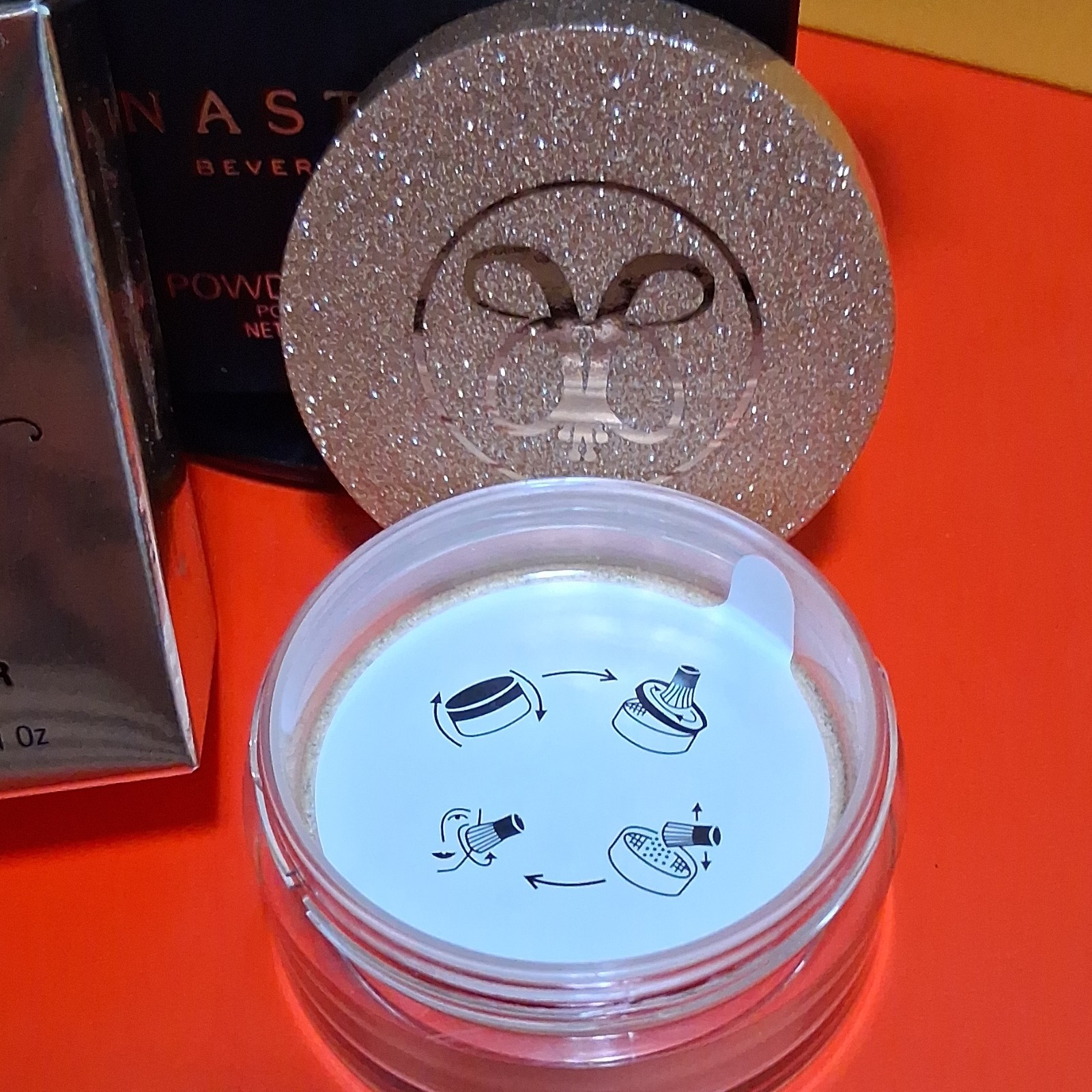 Anastasia Beverly Hills Lipstick Requiem, Highlighter Vegas, Bronzer Rich Amber