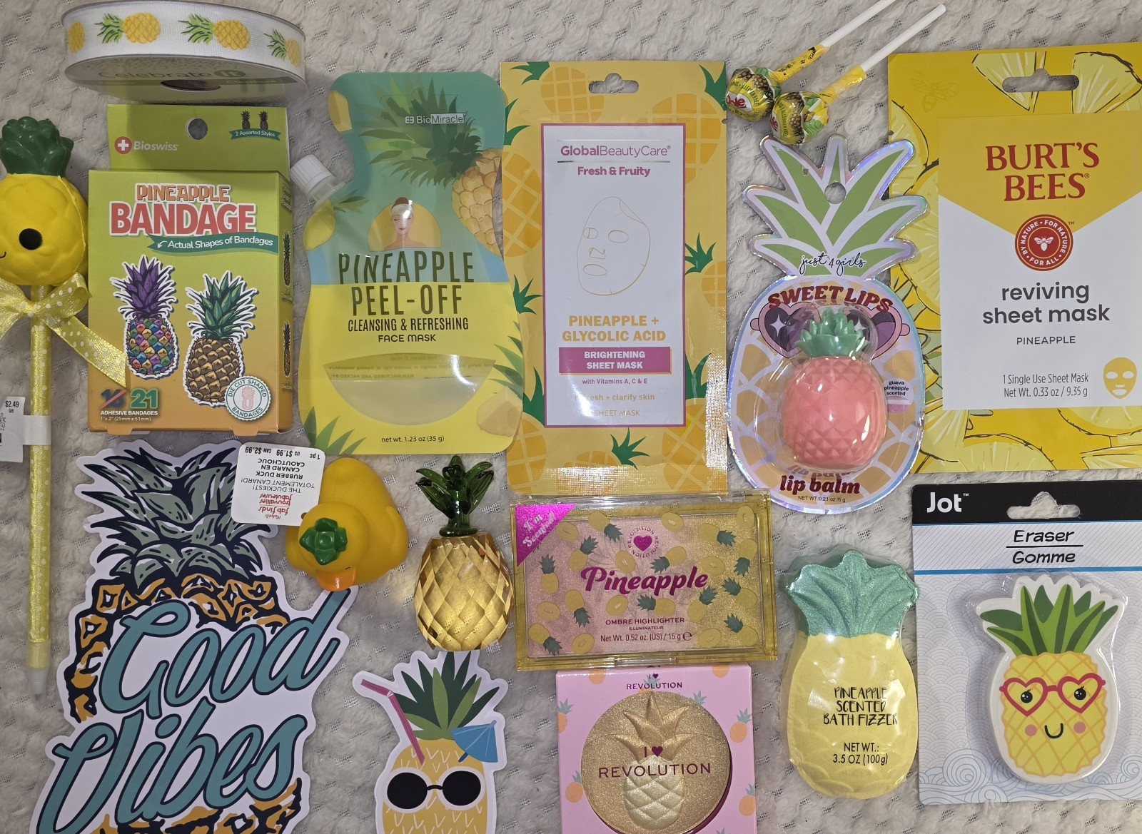 Pineapple 🍍 Lovers Gifts HUGE NEW LOT 17 Pcs Highlighter Crystal Paper Weight