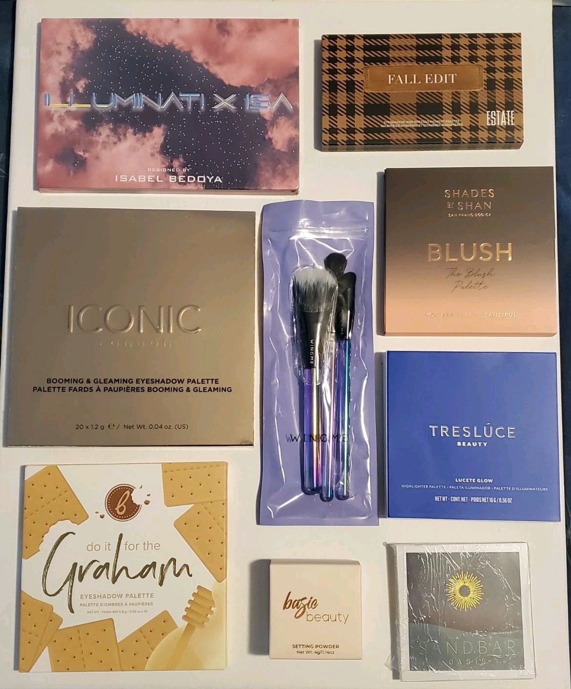 Huge Makeup & Beauty Bundle Lot Eyeshadow Palettes Blush Powder Brushes NEW NIB