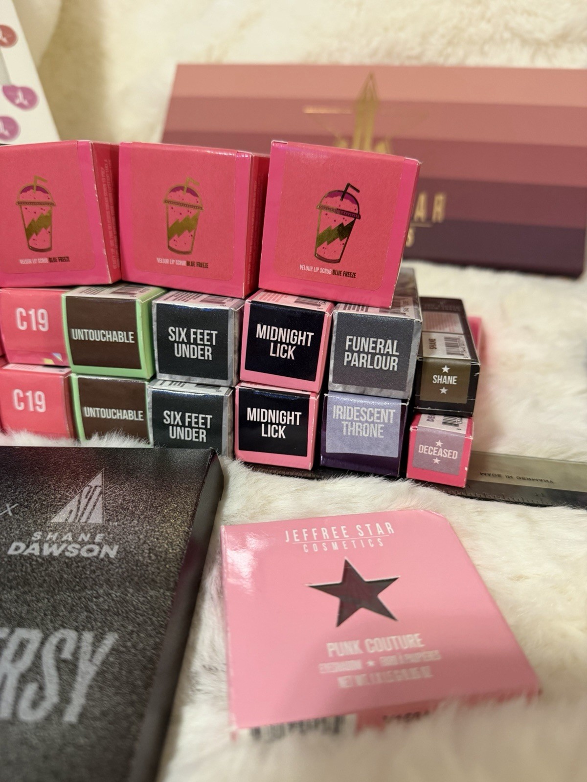 $500+Jeffree Star Bundle MAKEUP Lot#GLOSS, LIP SCRUB,MIRROR,BEAUTY GIFTS,PALETTE