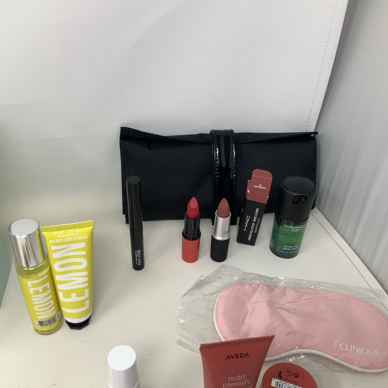 Huge Lot Of 48 Pieces M.A.C & Bobbi Brown Full, Travel & Sample Size