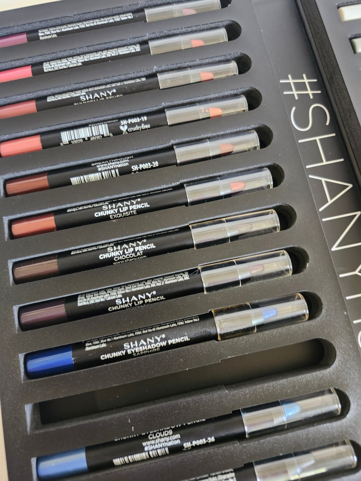SHANY Cosmetics EYES & LIPS PENCIL SET , 25 piece, Please Read