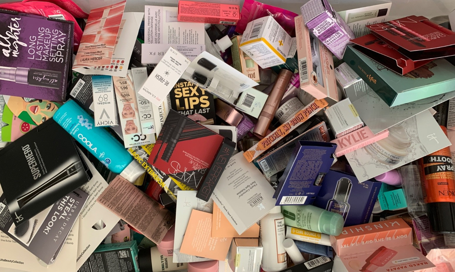 NEW! High End Mixed Lot Deluxe Travel Size Cosmetic Skincare Makeup Hair Samples