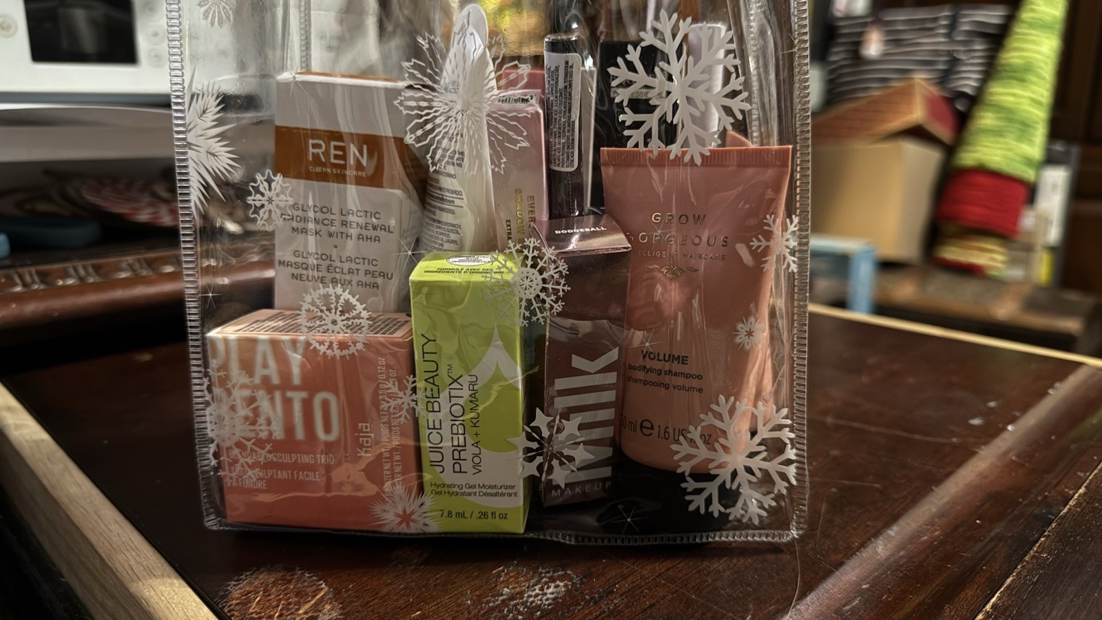 Makeup Bundle featuring Milk, Mally, Kaja, Dove, Silkie, Grow Gorgeous, REN, mor