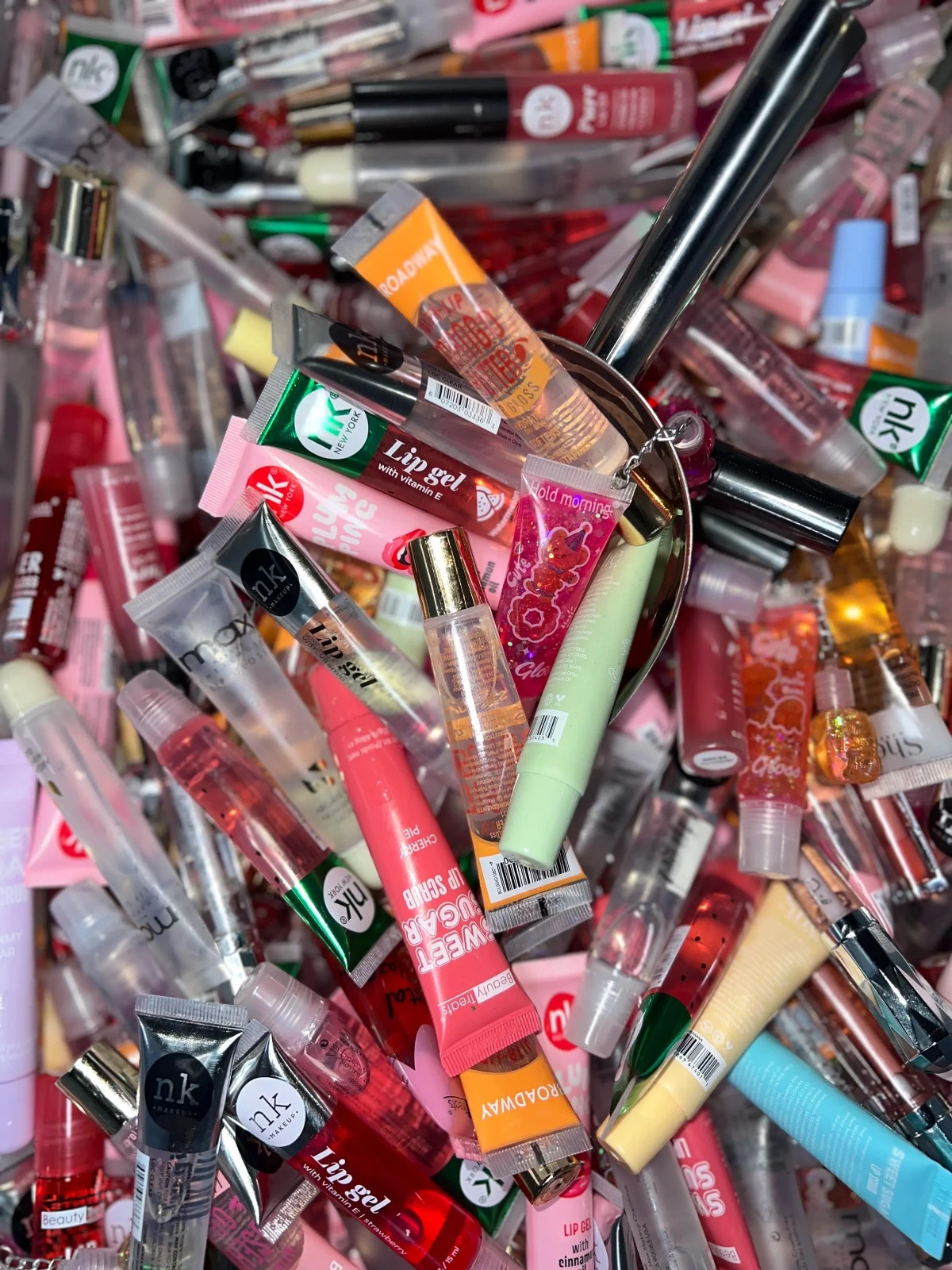 Makeup Lot 10 pcs Mixed Beauty and Skincare High‑End Random items Cosmetic Lot