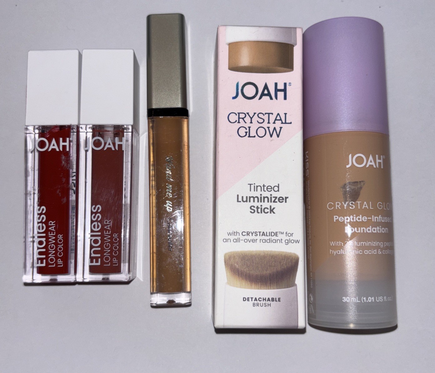 5 Piece JOAH Bundle – Lip Color, Foundation, Tinted Luminizer. See Description
