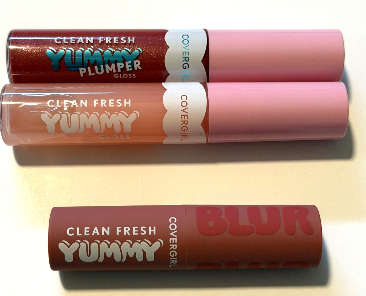 Covergirl Makeup 12 Piece Bundle Lip Gloss Eye Liner Foundation Factory Sealed