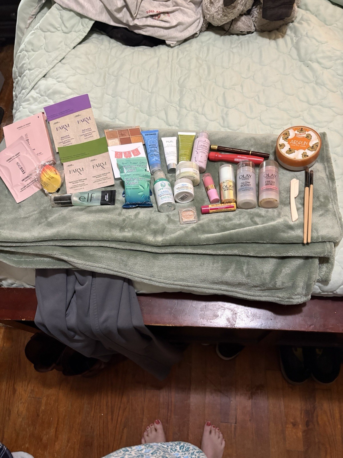 Women’s Assorted Beauty Lot: Olay e.l.f. MUCH MORE! 27 pieces total!