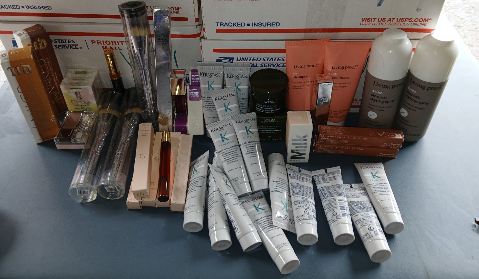 Beaut & hair Care Lot Mix . 43 Items