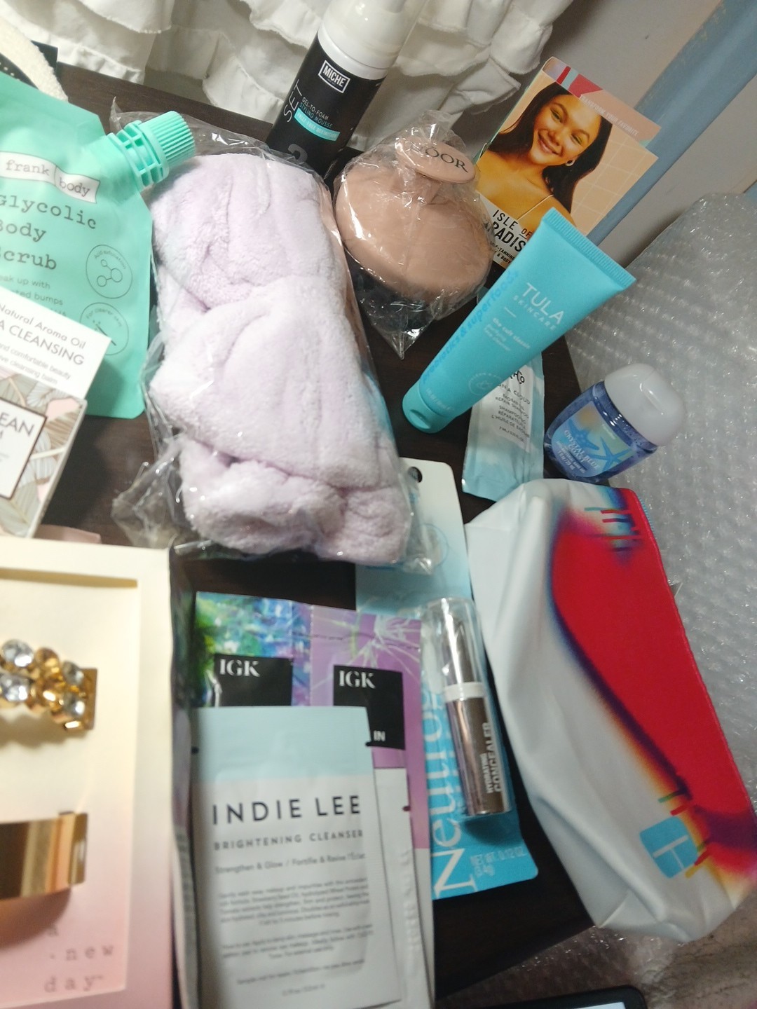New Makeup, Skincare + Hair Lot Everything Pictured Full + Minis