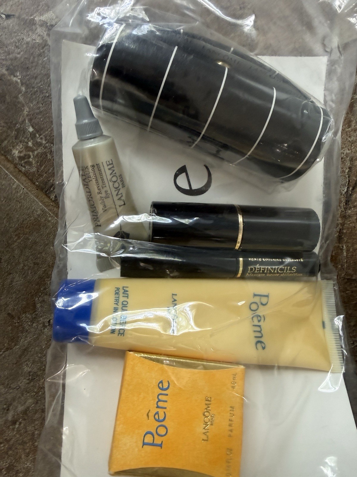 NWT Lancôme Cosmetics Case With 6 Different Items Poeme Scent Make Up Skin Care