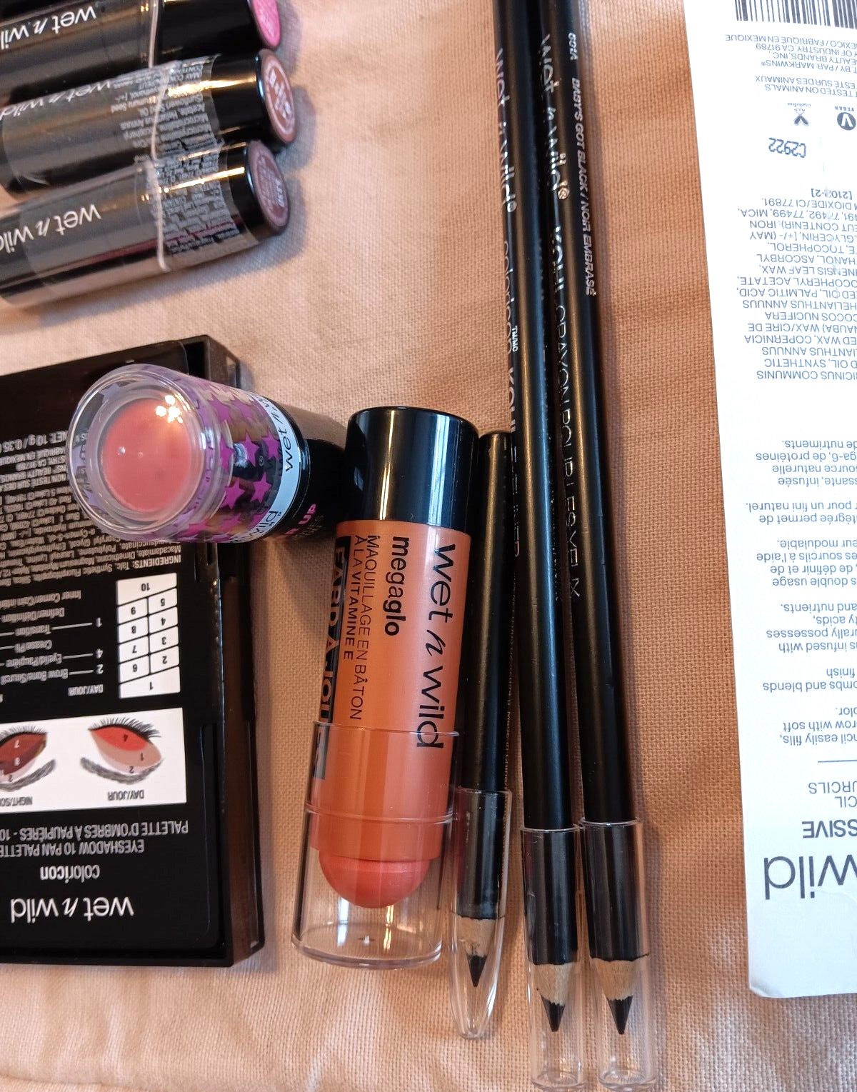 Wet n Wild Lot Medium Brown Brow Sessive Eye Pencil Eyeshadow Blush Lipstick