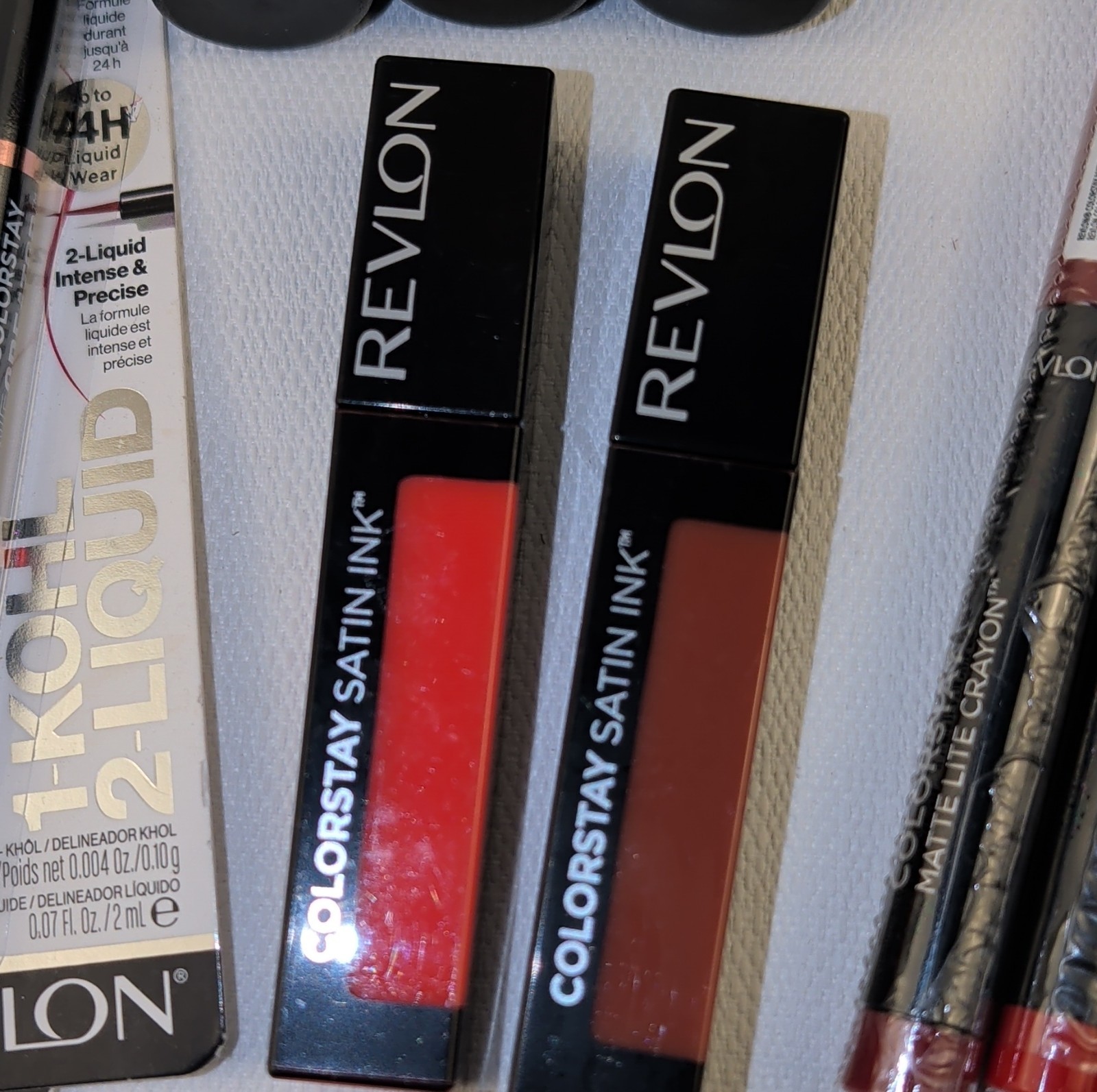 Revlon ColorStay Makeup Lot Full Size 24 HRS Foundation Eyeliner Lip Crayon