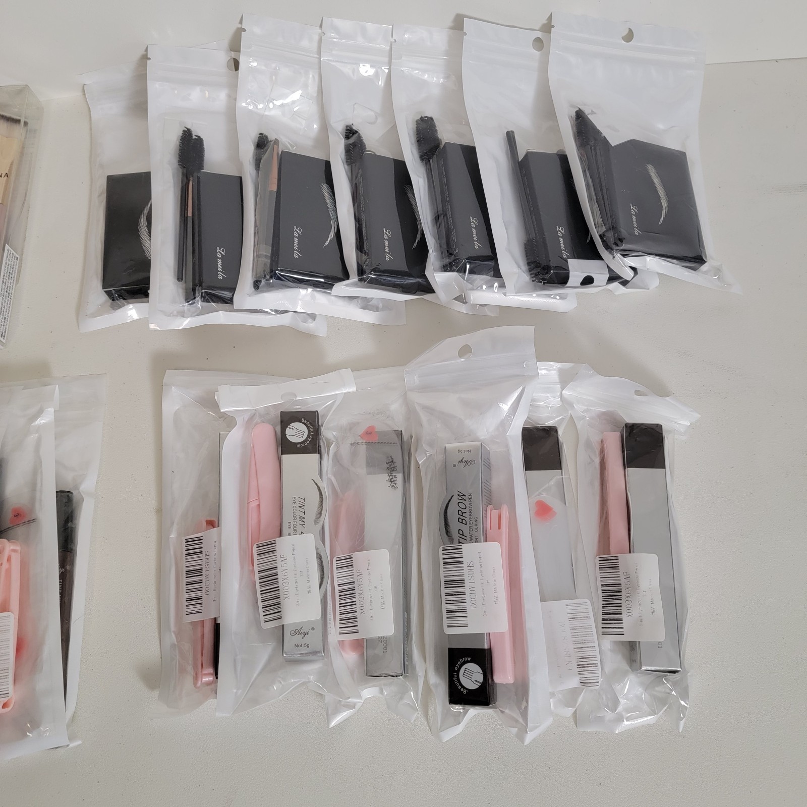 Wholesale Cosmetics Makeup Beauty Lot 23 Pieces Makeup Lot