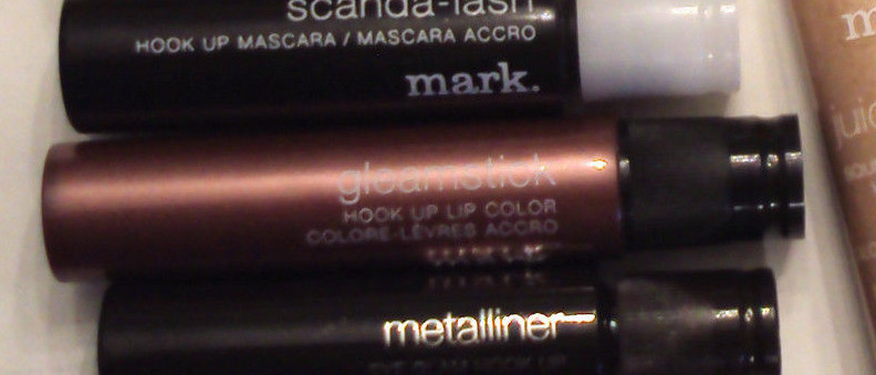 Avon Mark Make Up Retired Hook Ups Lip Gloss Face Palette Snap to It Case CHOICE