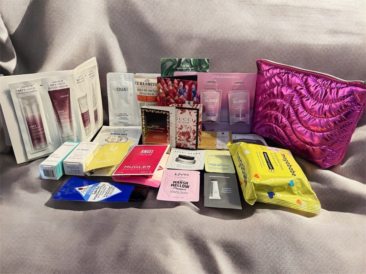 NEW Ulta Beauty 25 Pcs Cosmetic Bag Makeup Skincare Deluxe Samples Gift Set ☑️