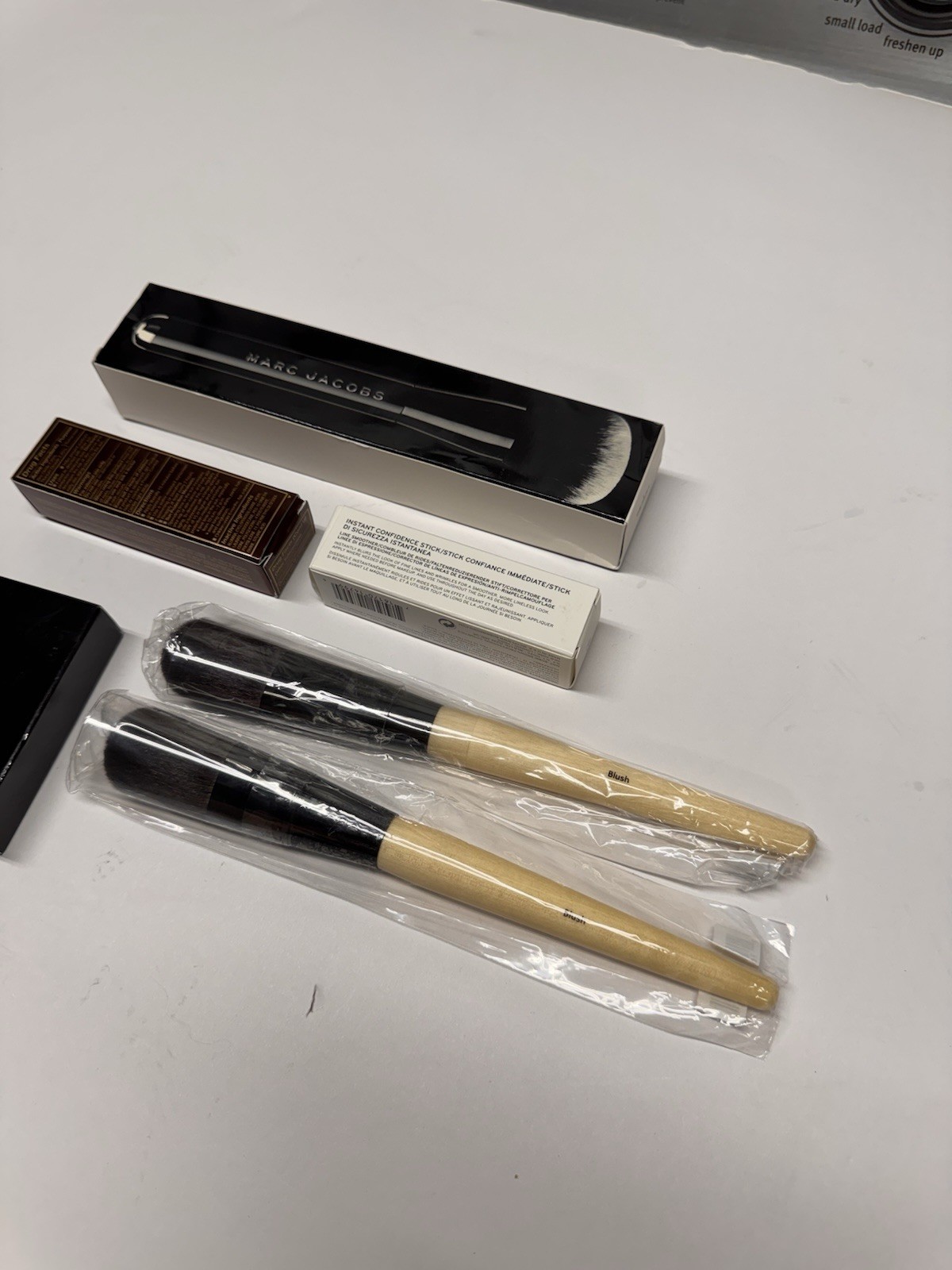 NEW Makeup Lot of Marc Jacob’s, Veil, Bobbi Brown