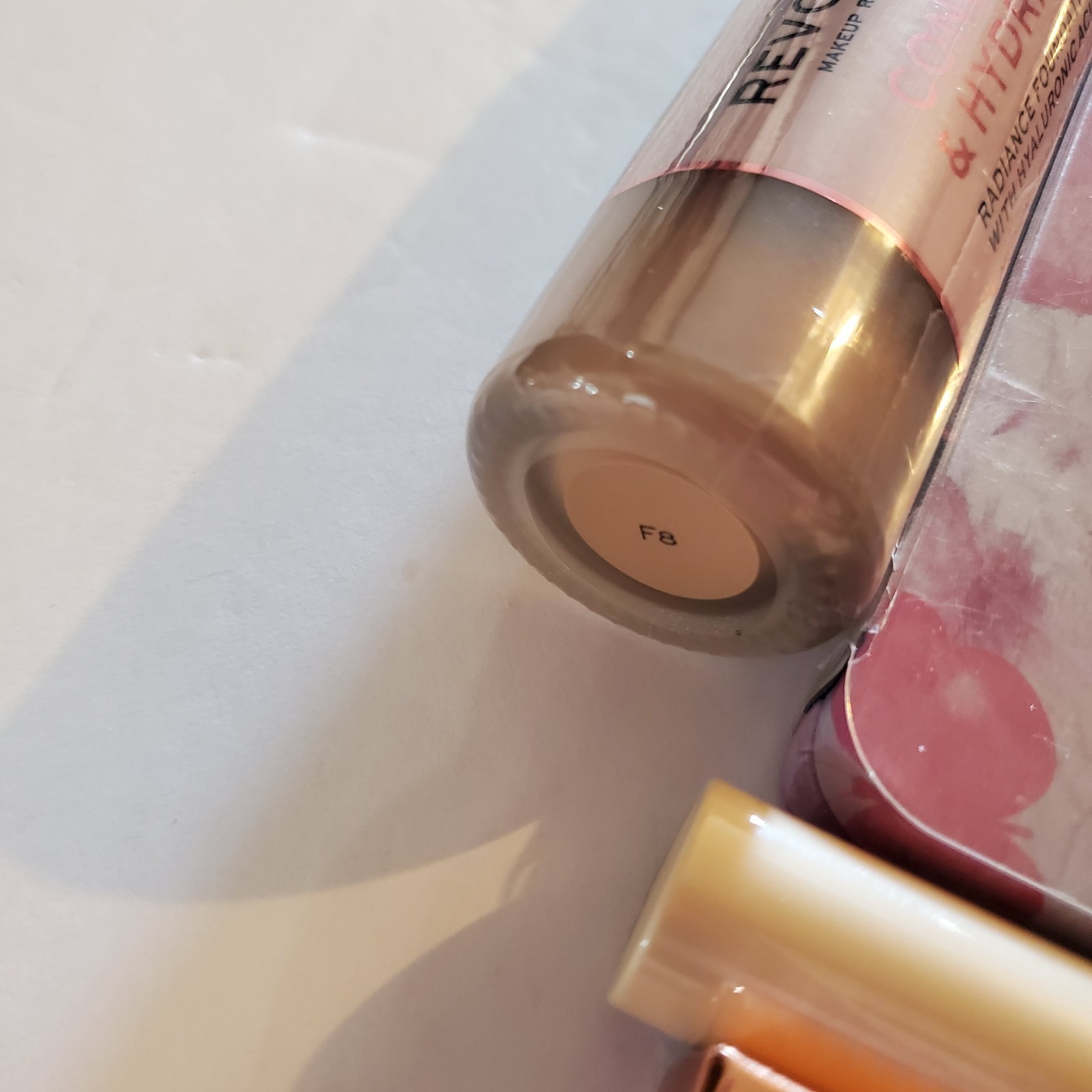 New 8 Piece Makeup Lot Eyeshadow, Concealer, Foundation, Lip Gloss, Highlighter