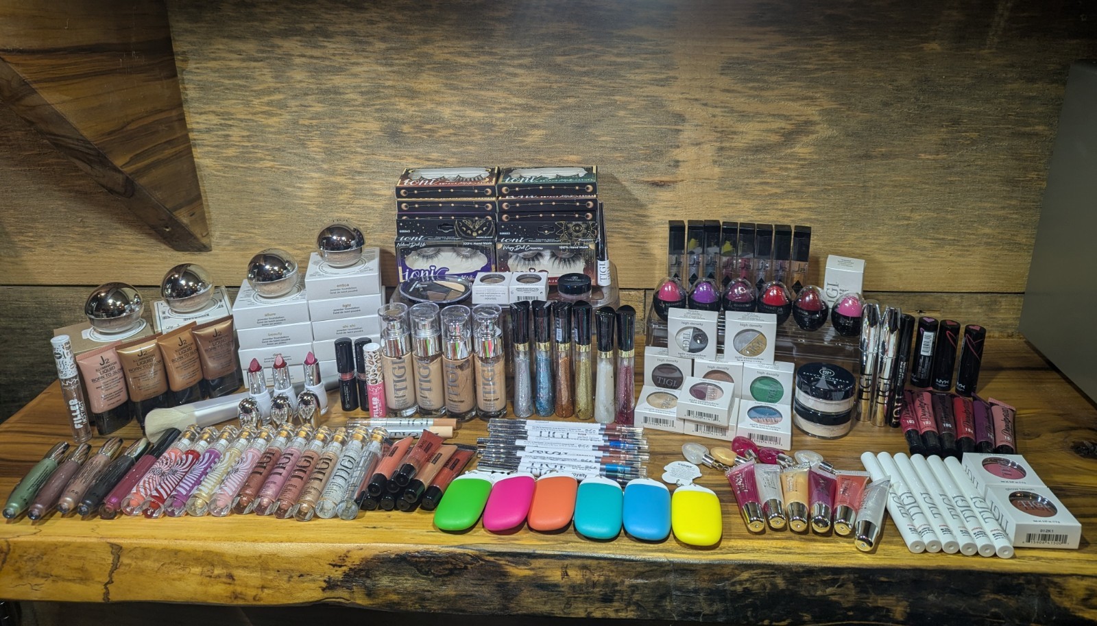 Wholesale 158 Piece Lot Cosmetics Makeup Eyes Lips Foundation Brushes Mixed