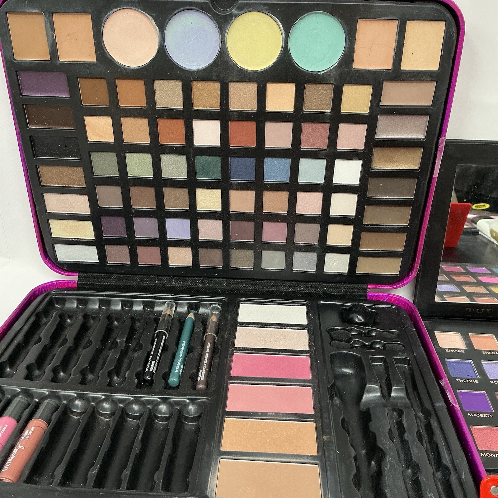 Makeup Bundle Lot Morphe Eloise ACE Pro Case Palettes Spray Powder