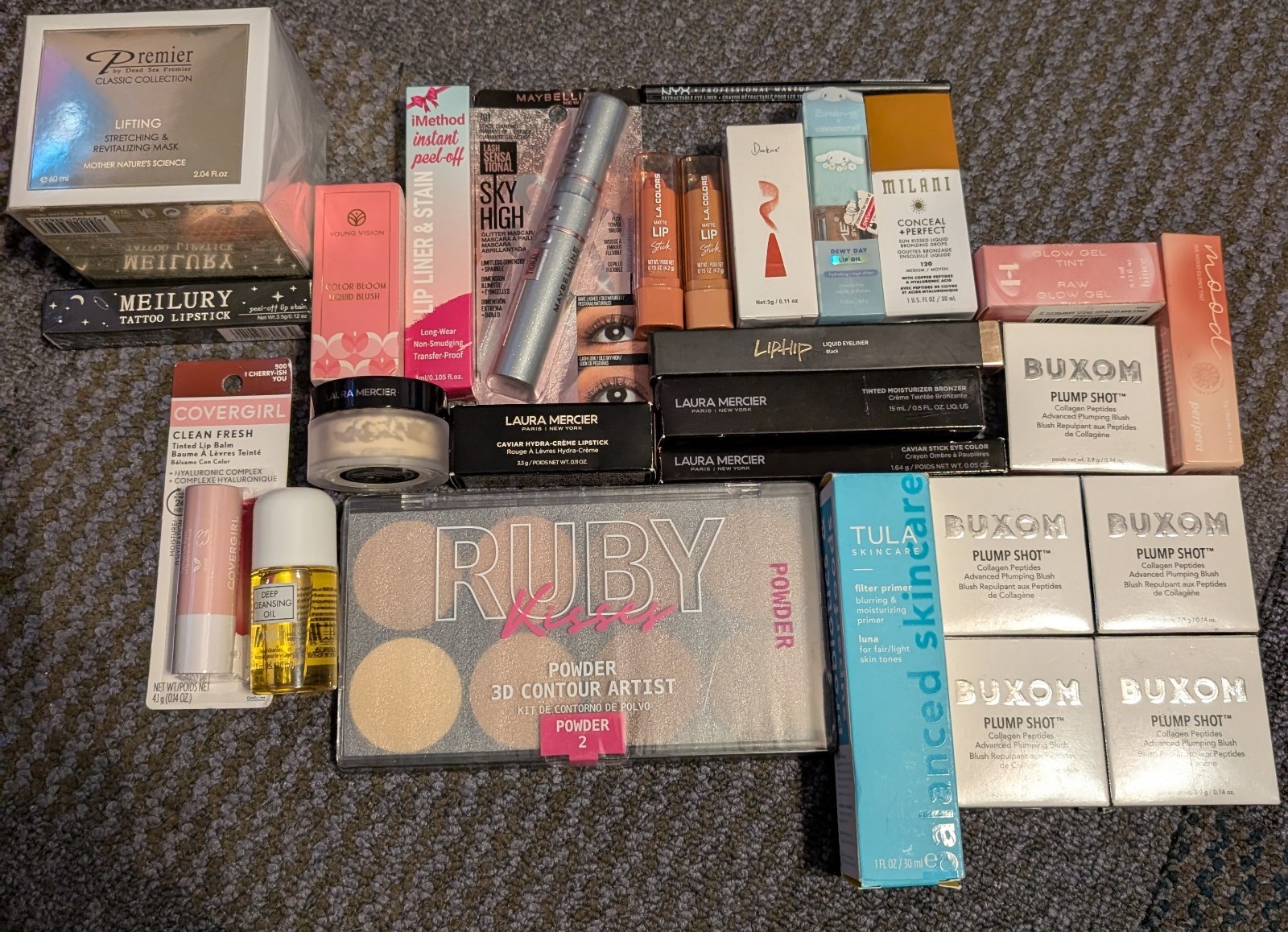 Beauty Items Large Lot. Premier Dead Sea, Buxom, Laura Mercier, Tula, And More!