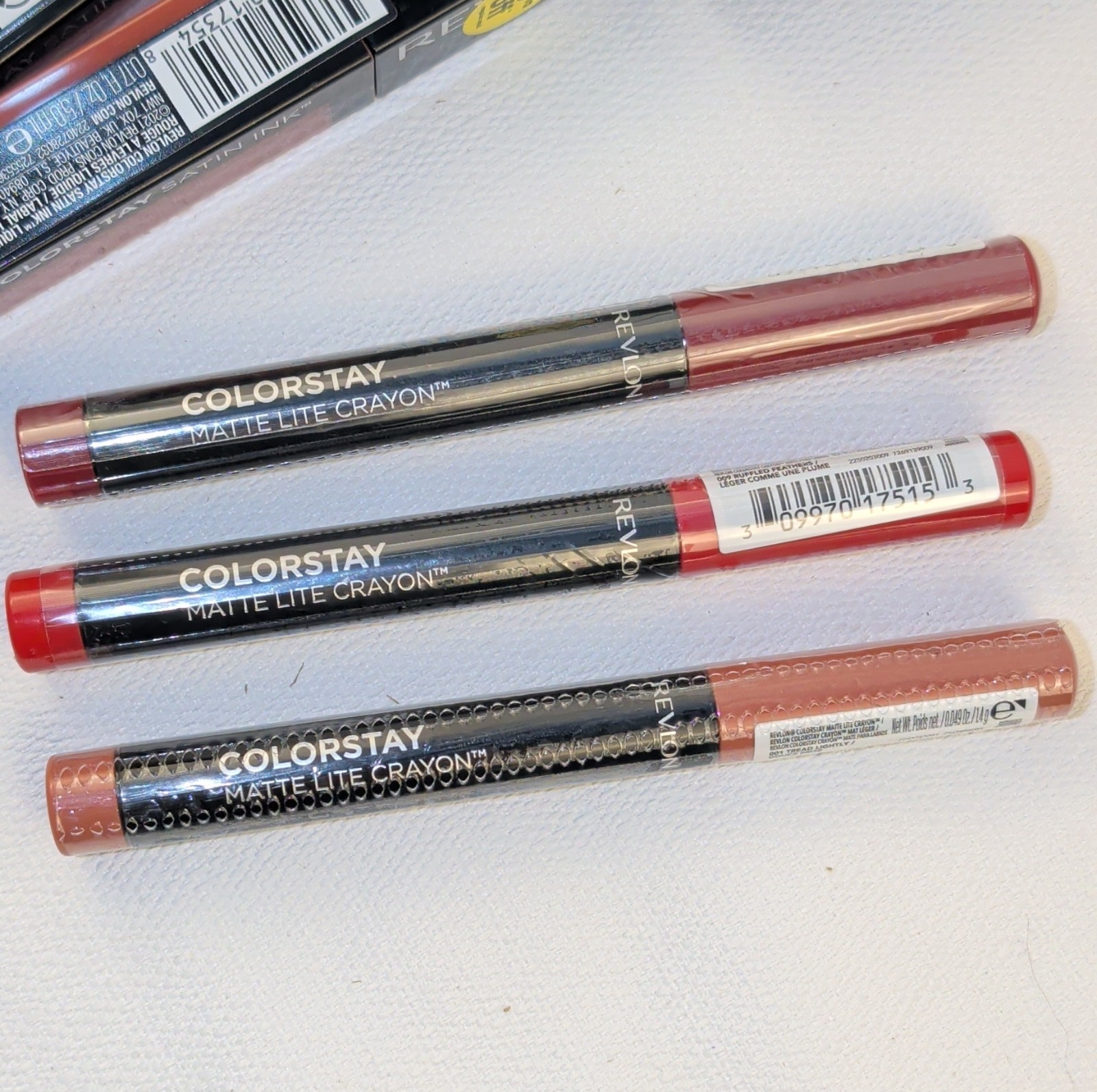Revlon ColorStay Makeup Lot Full Size 24 HRS Foundation Eyeliner Lip Crayon