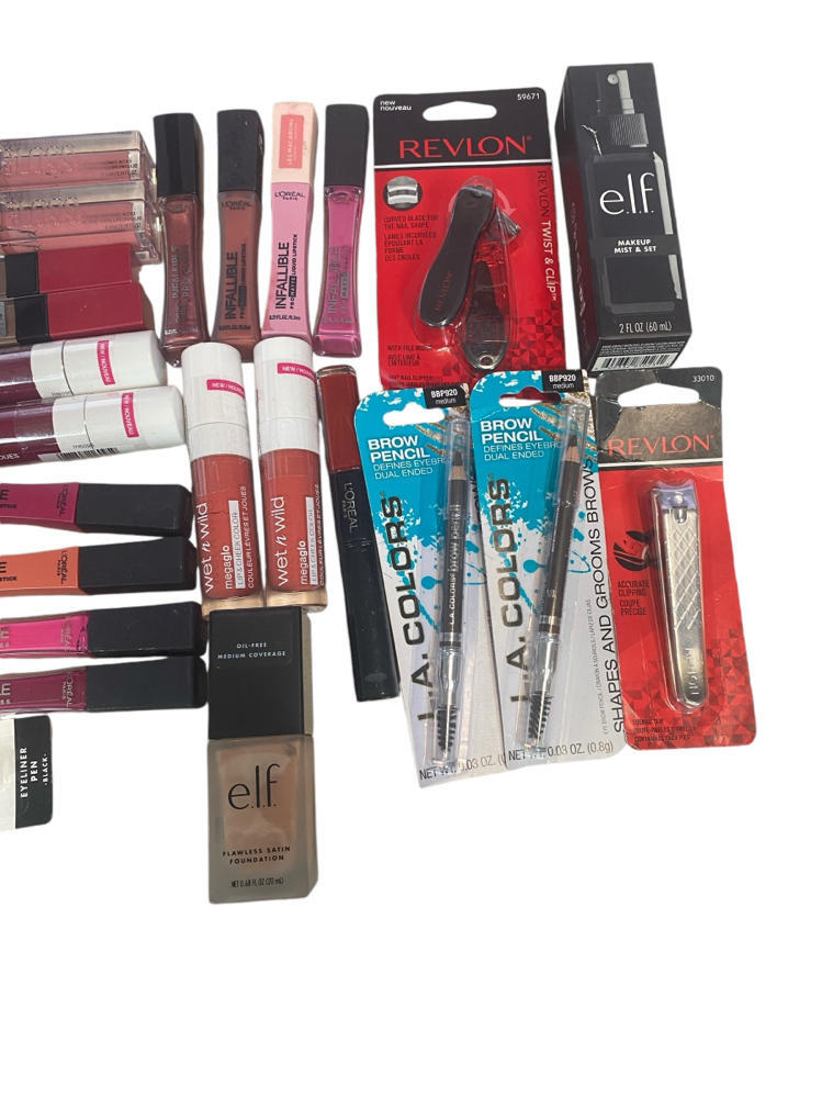 Huge Drug store lot 40 pieces wet n wild Revlon ELF Loreal and more