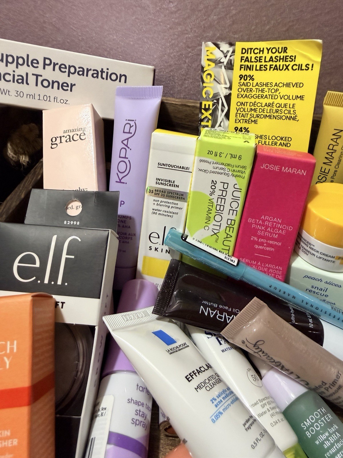 Lot 30 Deluxe / Travel Size Hair,Skin Care, Makeup Beauty Product Samples Bag FF