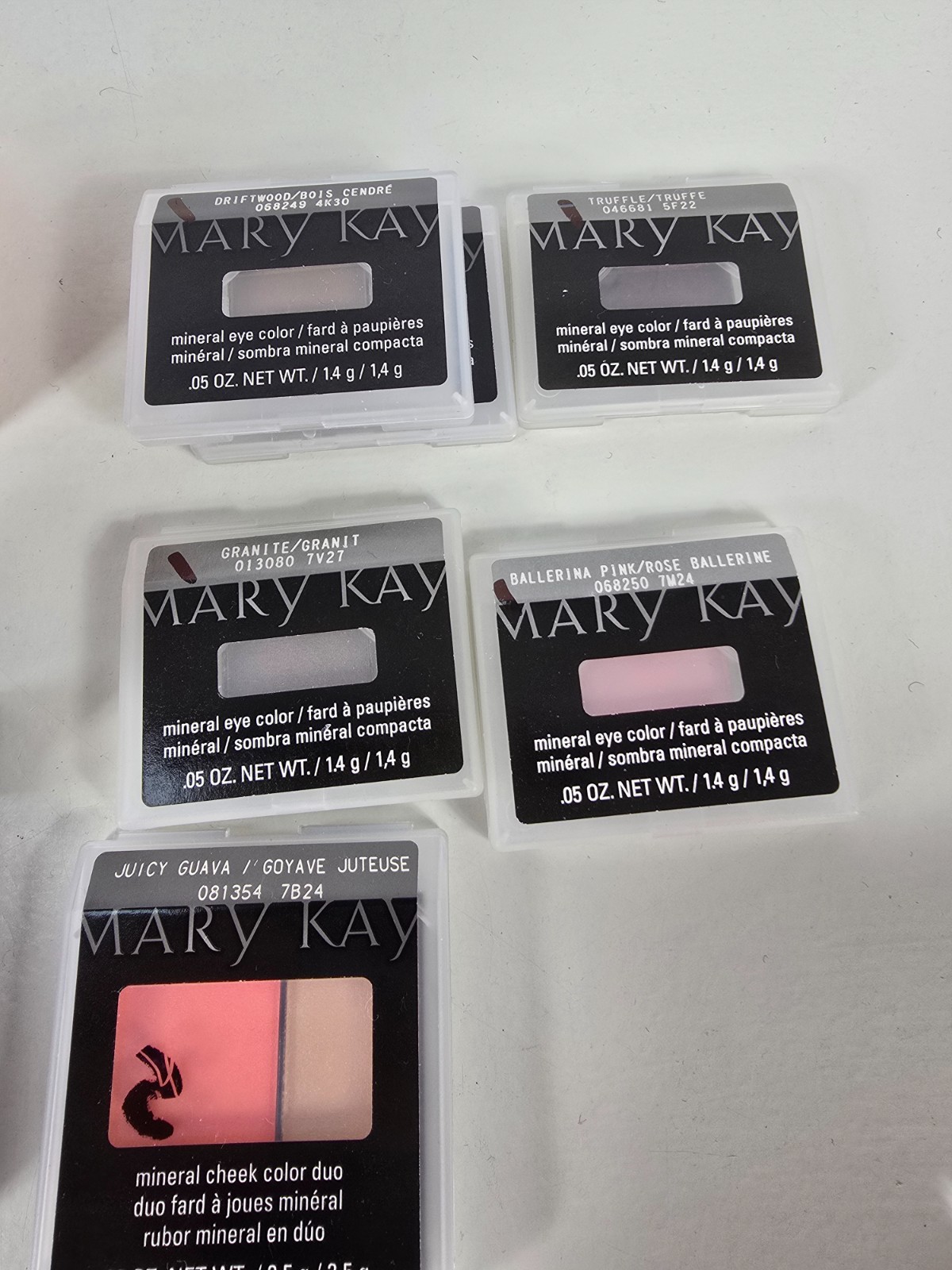 LOT OF 11 – Mary Kay Mixed Mini/Large Compact – Rose Gold/Black & Eye Colors