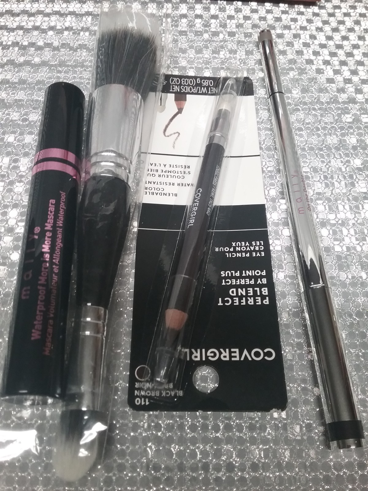 Lot of 5 Cosmetic Makeup Ellen Tracy 5Pc set, Covergirl Eye Pencil , Mally New