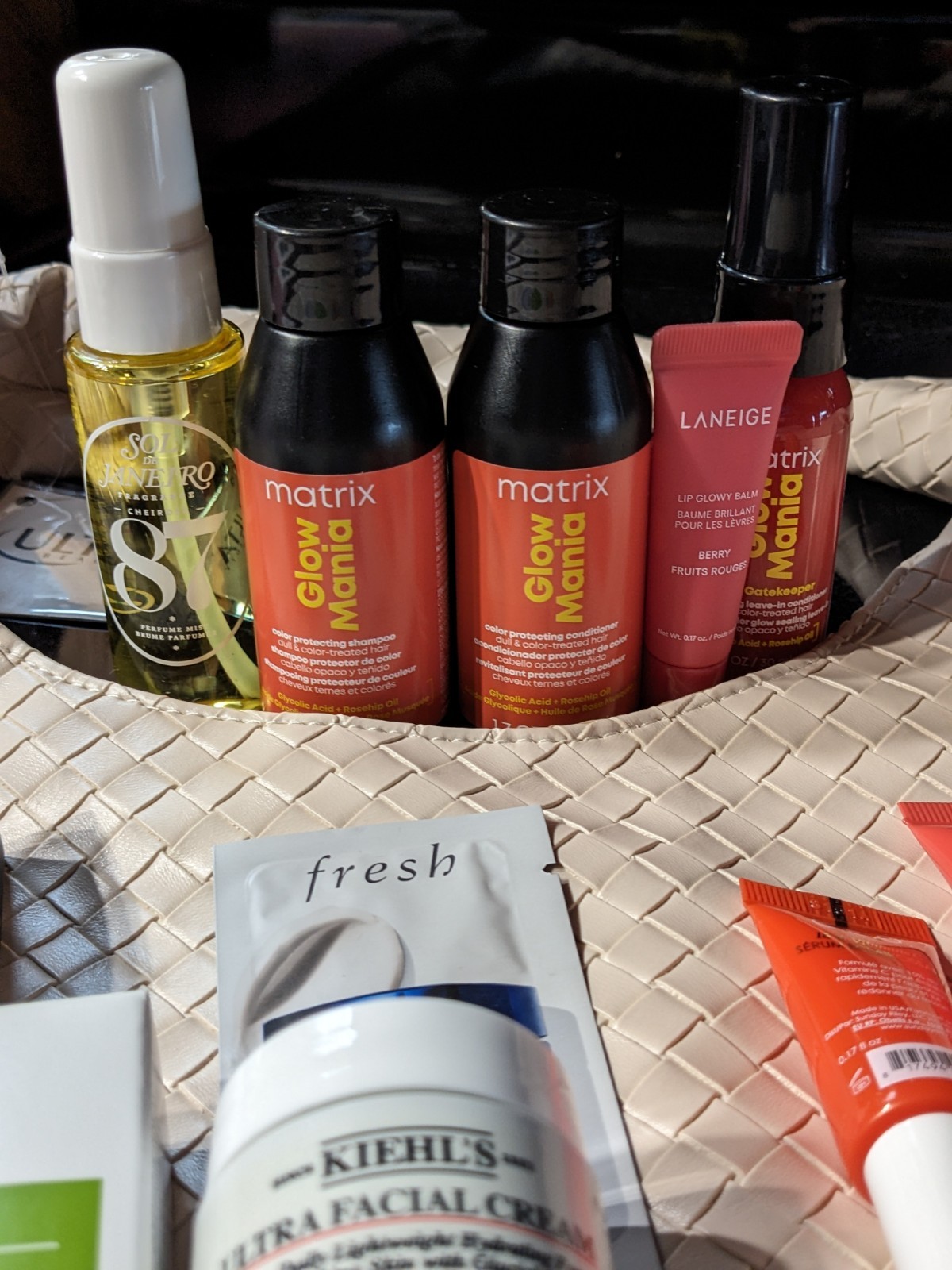 Ulta White Summer Tote Women’s Beauty Collection Face,Hair, Creams, Mist & Lips
