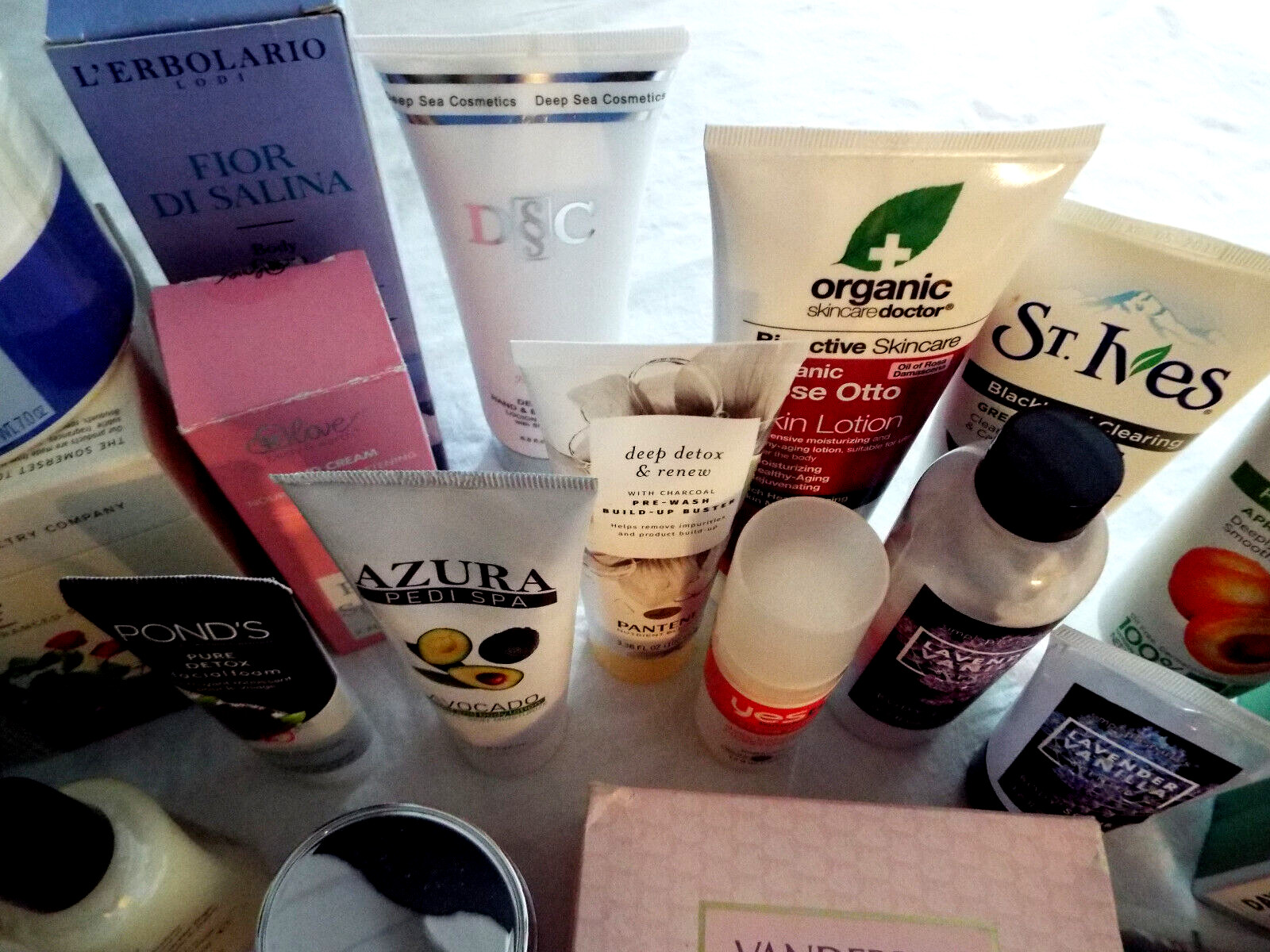 Health & Beauty Mix Products Lotions, Creams, Soaps, Cleansers Many Hi – 100 pc