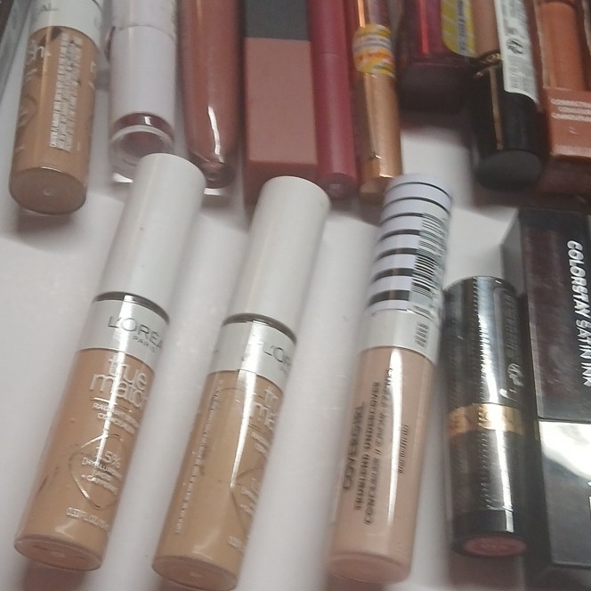 L’Oréal, COVERGIRL, Wet n Wild, Milani, Revlon, Maybelline, e.l.f, Mixed Lot, L…