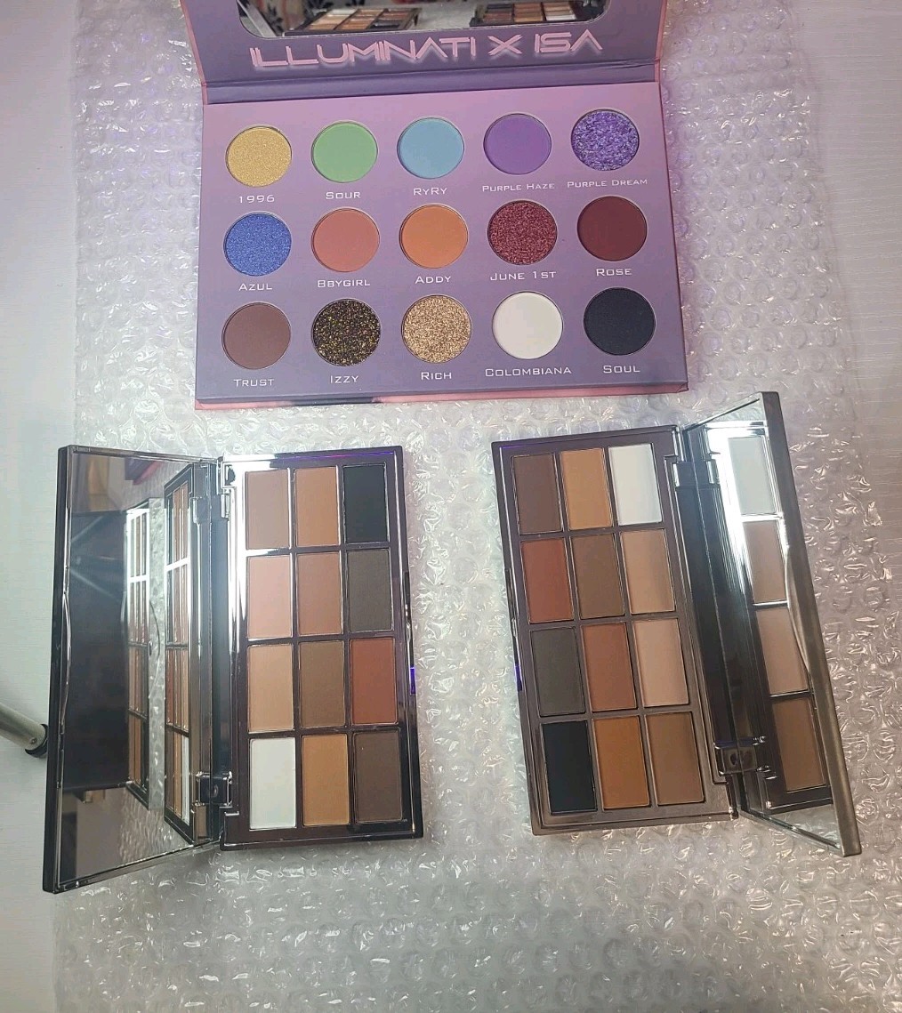 Wholesale MAKEUP Lot Eyeshadow Bundle Lot of 3 PCS