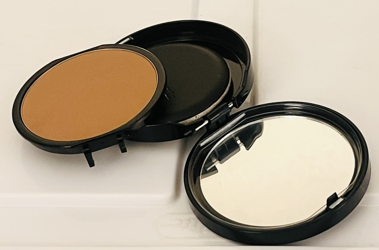 NWOB bareMinerals Lot Of 5: (2)Mineral Veil(2)Blush (1)Matte Foundation-med.deep