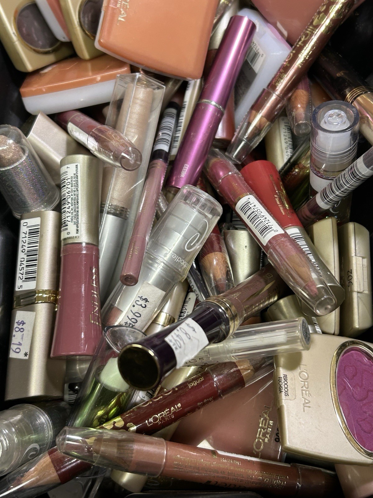 Beauty Name Brand Makeup Mixed Lot 20 Items REVLON-MAYBELLINE-L’Oréal NEW SEALED