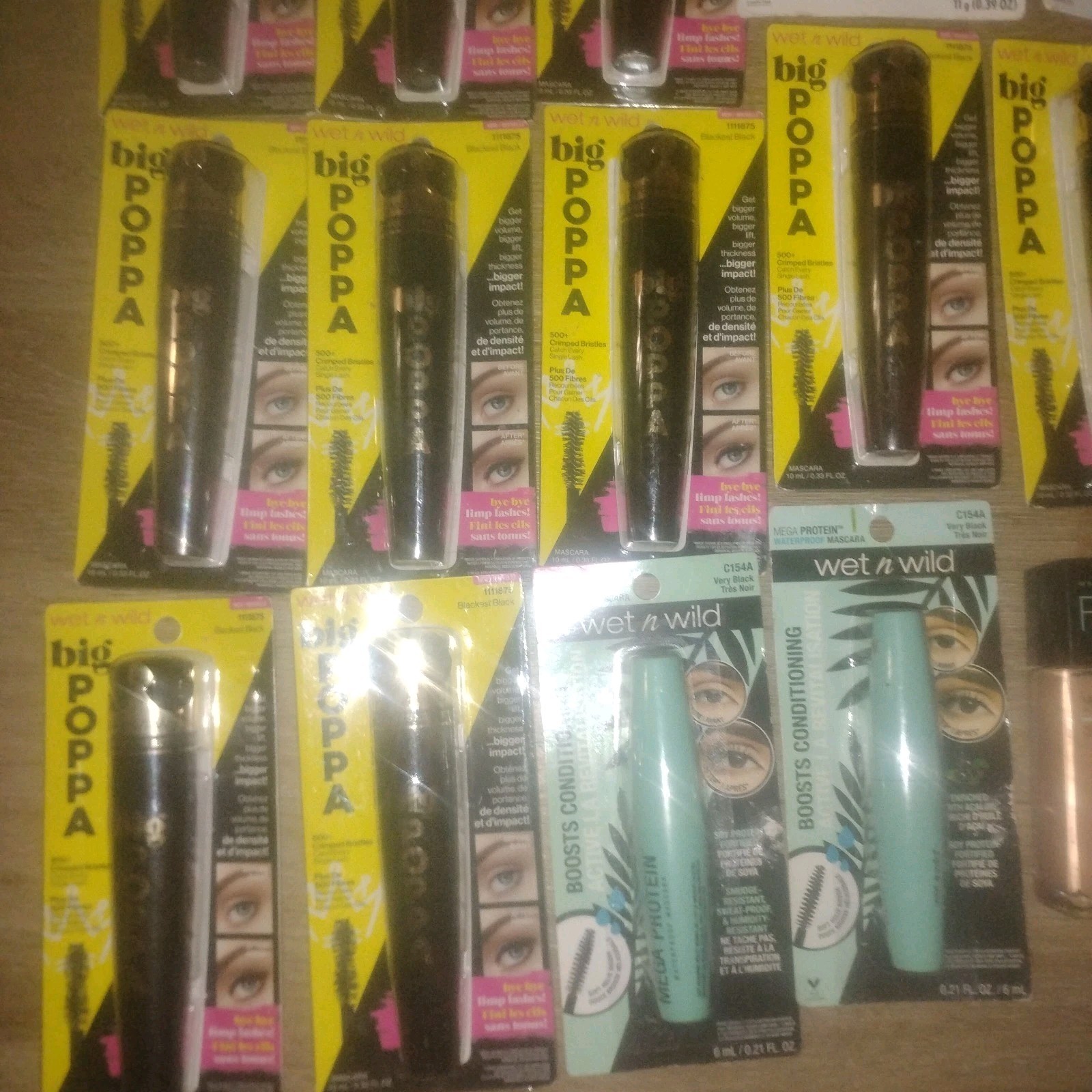 Lot Of 33 Makeup Cover Girl Maybelline, Wet N Wild, LA Colors