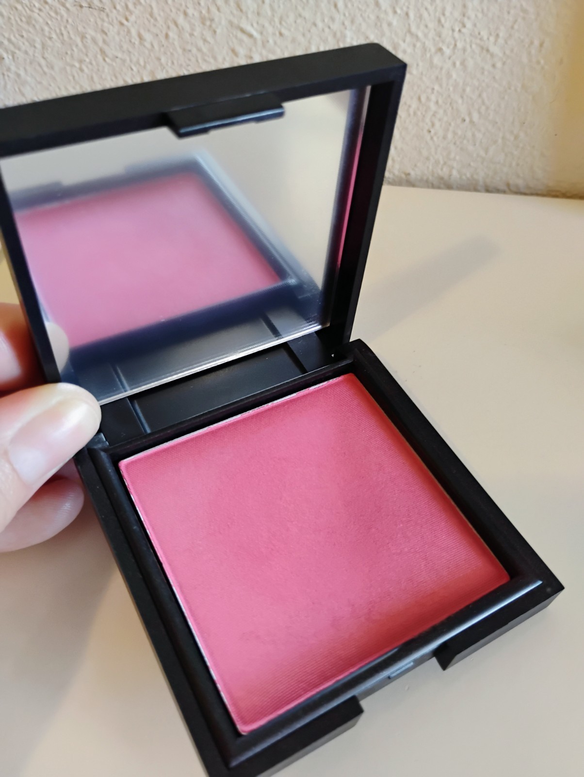 Cosmetics set, Younique, Touch Behold Translucent Setting Powder, blush,…