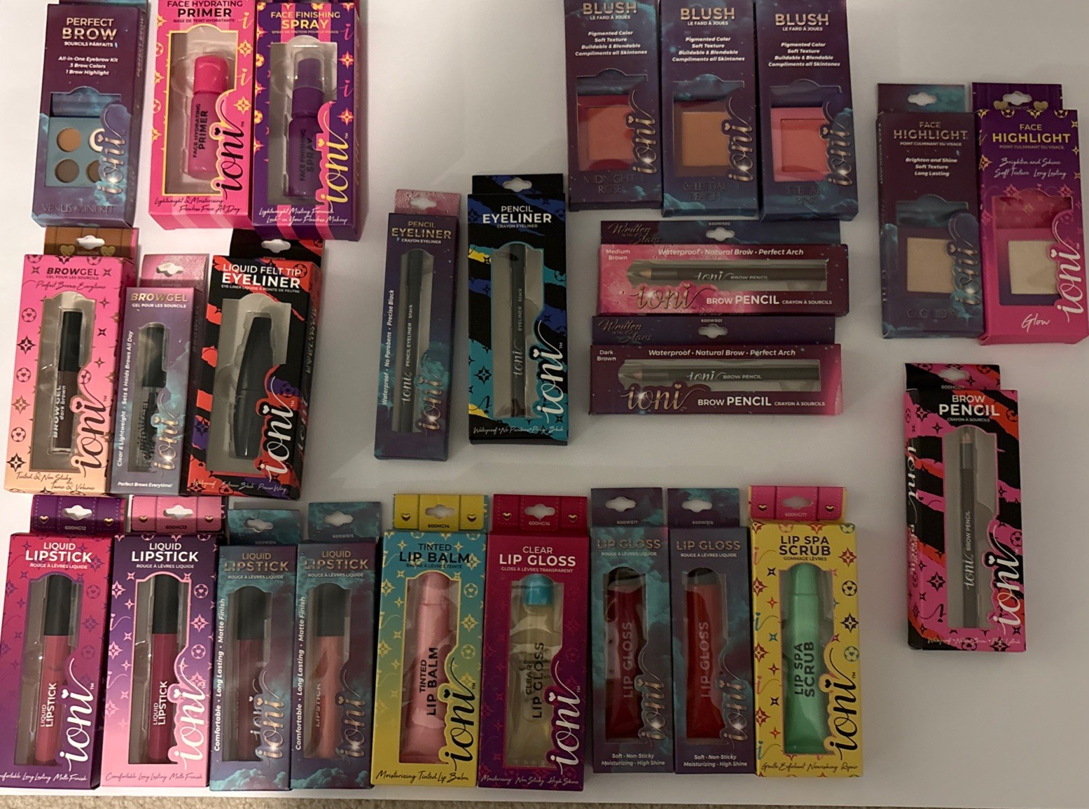 Ioni Makeup/Beauty Bundle Lot Of 25 New In Box!