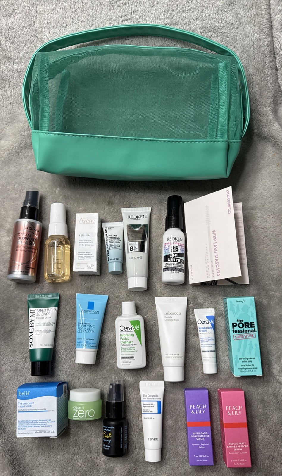 Lot 19 ULTA BEAUTY DELUXE Travel Mini Set Cream Mascara & Cosmetic Bag