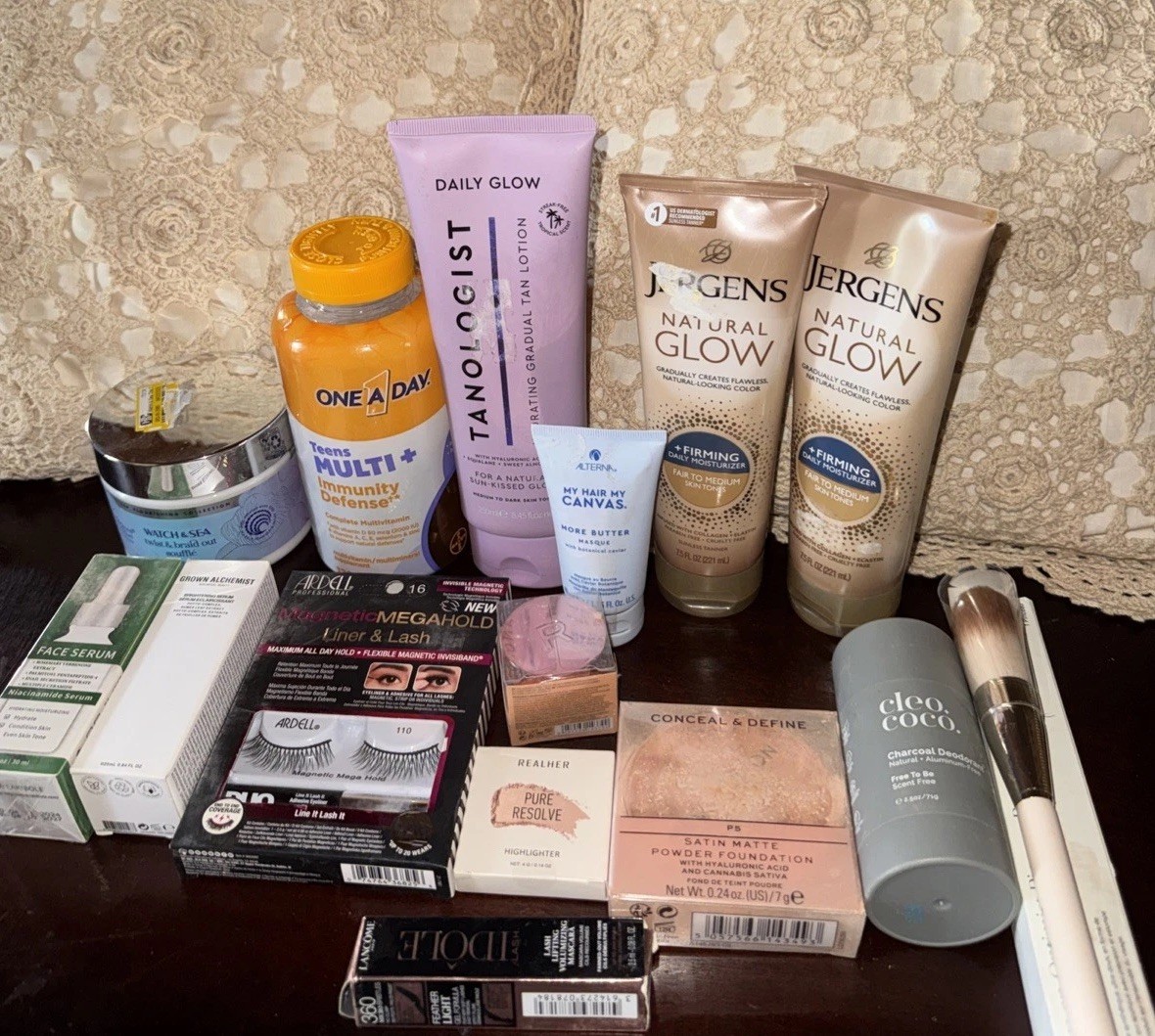 New Makeup, Skincare + Hair Lot Everything Pictured Full + Minis(15 Pcs)