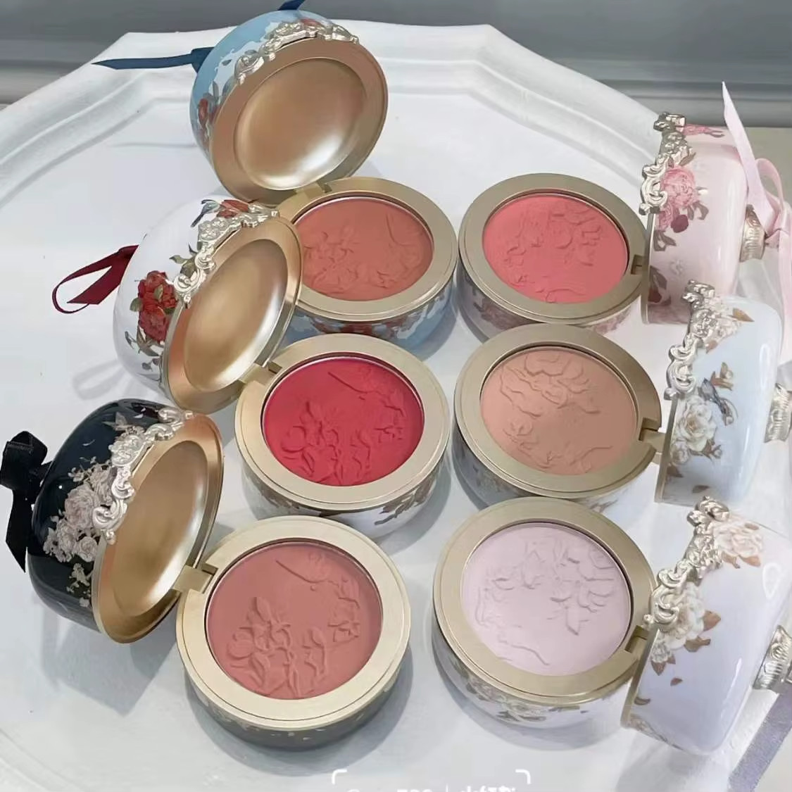 Flower Knows Goddess Shell + Air Cushion BB CC Cream Foundation #01 Porcelain