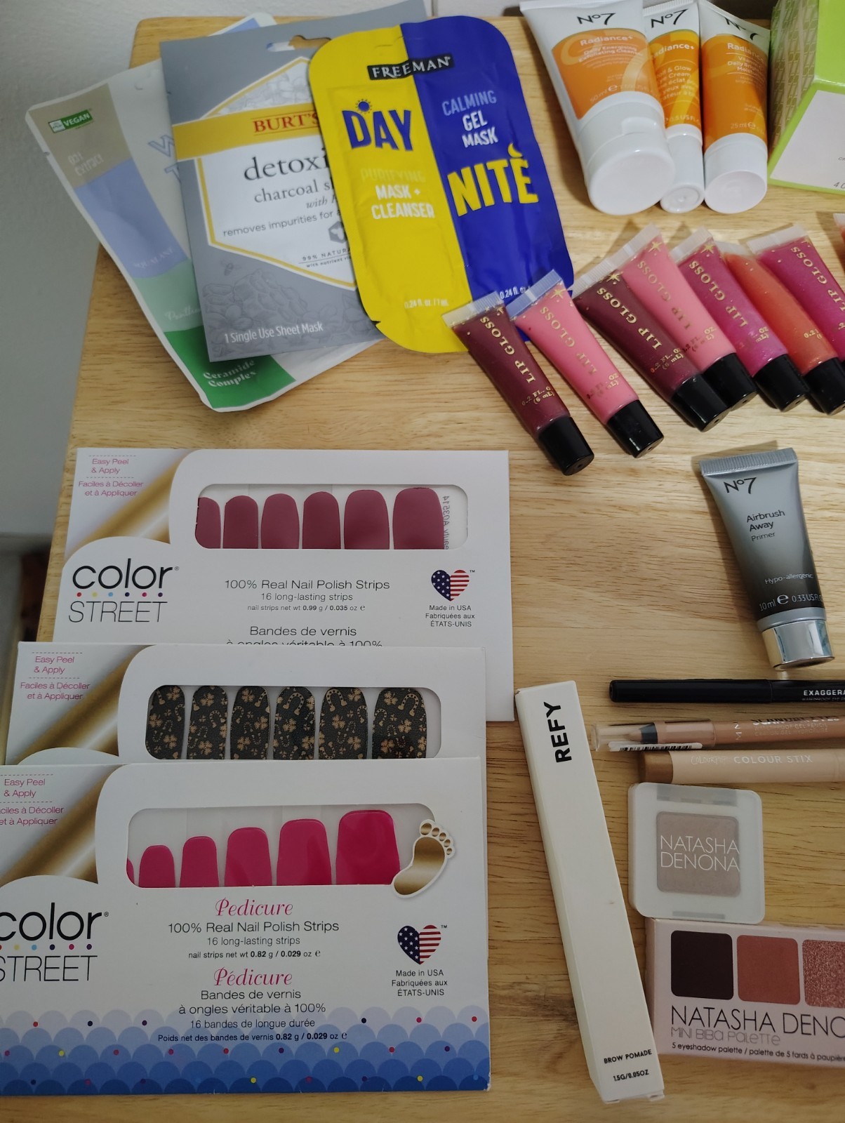 Lot Of 84 Pieces Of Beauty, Hair & Skin Care + Free Gifts!