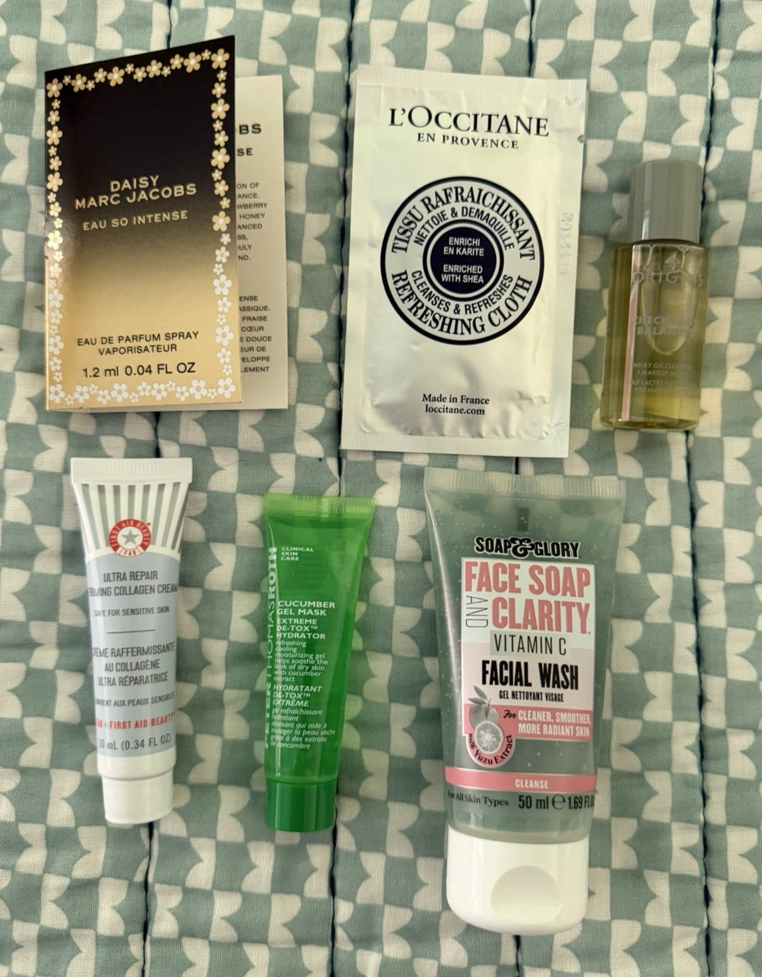 Mix Assorted Beauty Products Makeup Skincare Perfume Lot Mini Travel Sample +Bag